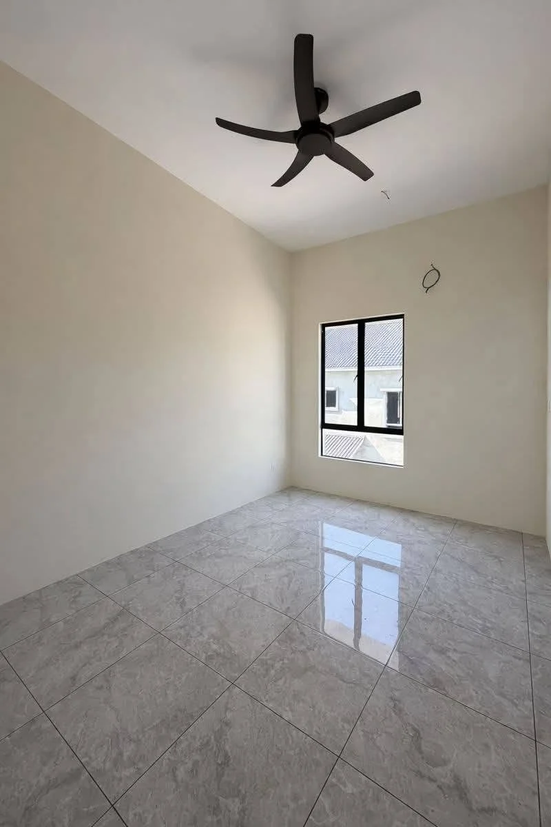 Pulai Height upstairs bedroom with window, real photograph